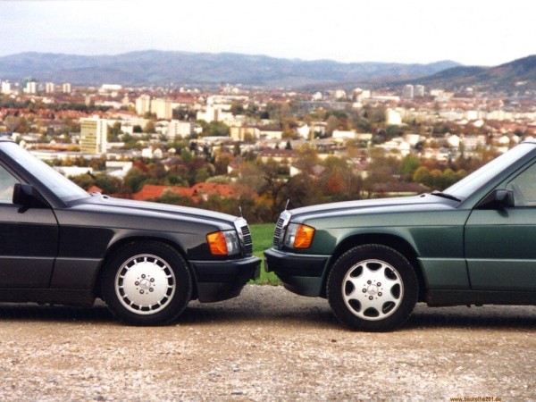 190e-und-190e-sportline-wallpaper-30271.JPG