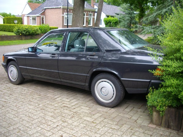 mercedes 001.JPG
