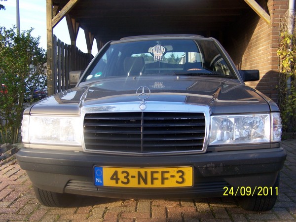 mb 190 006.JPG