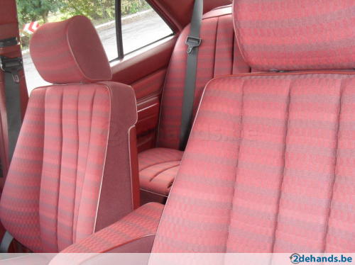 105478641_5-mercedes-190-2-5d-met-airco.jpg