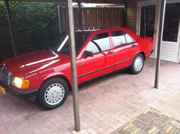 voorkant benz.JPG