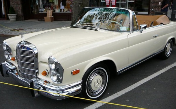 SC06_1966_Mercedes-Benz_W111_280SE.jpg