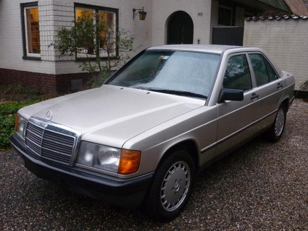 190E 86.000 015.jpg