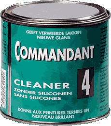 commandant4.gif