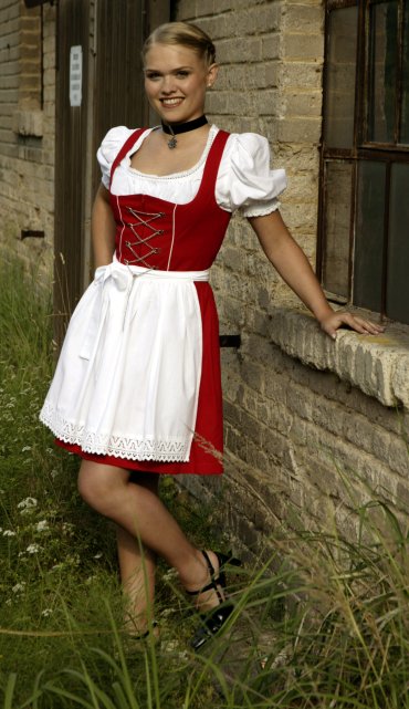 dirndl_klassisch.jpg
