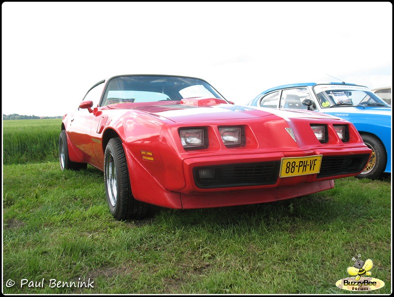 Pontiac-Firebird-Trans-Am-BorderMaker.jpg