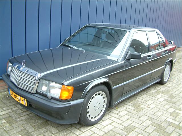 Mercedes-Benz-190-serie-Sedan-Benzine-Grijs-001--8863195-Medium.jpg