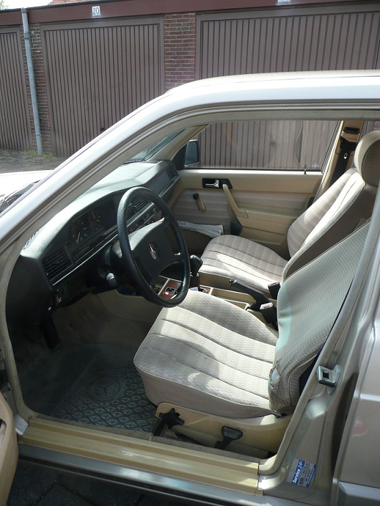 Interieur bestuurder.JPG