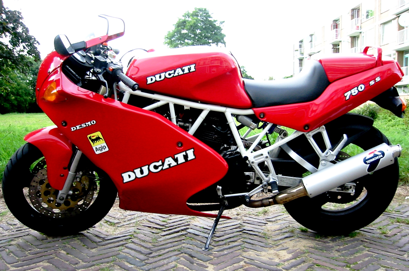 Ducati 750SS.jpg