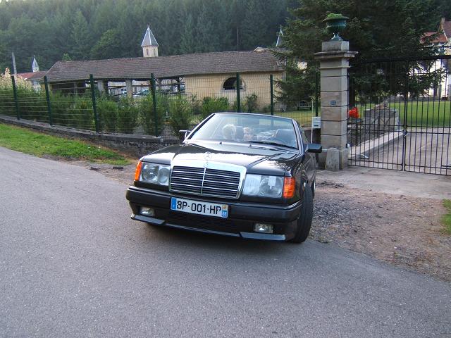 Mercedes 300CE 24V Cabrio AMG 002.jpg