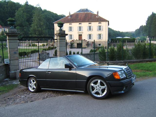 Mercedes 300CE 24V Cabrio AMG 004.jpg