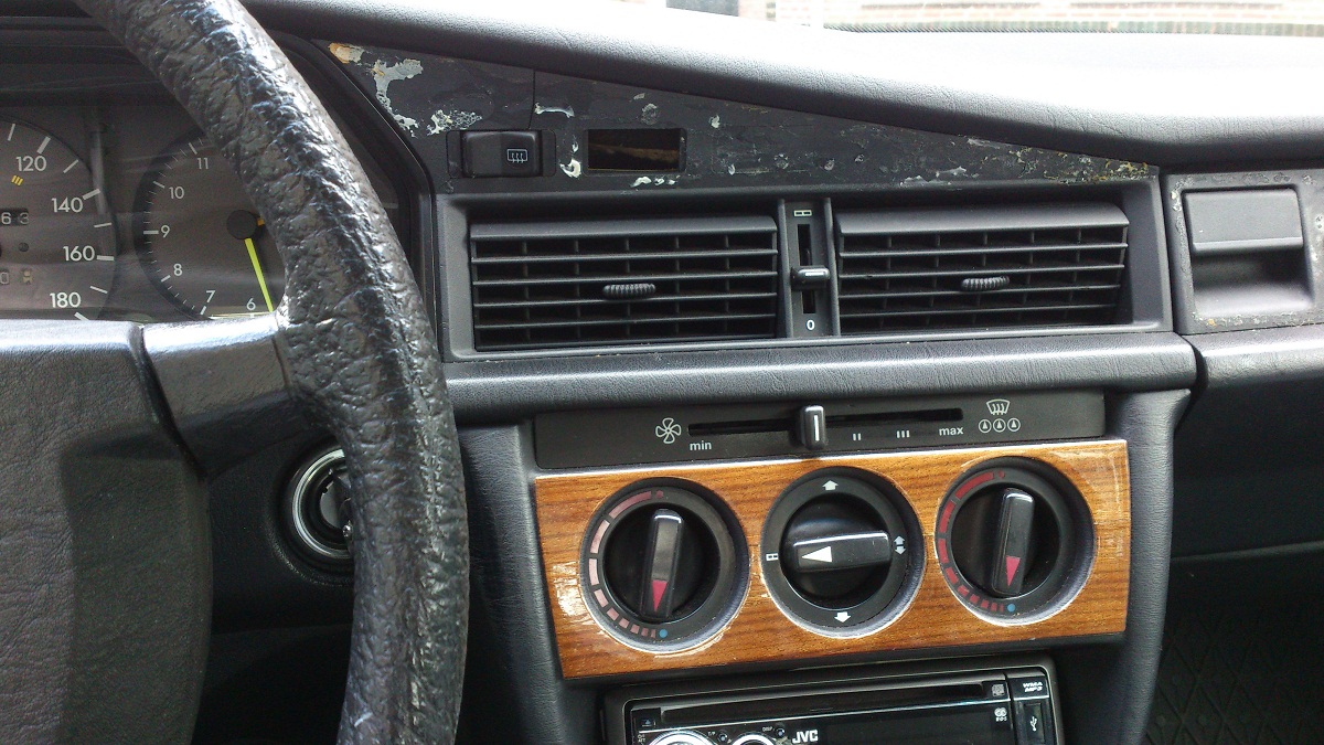Dashboard rooster oud (resize).jpg