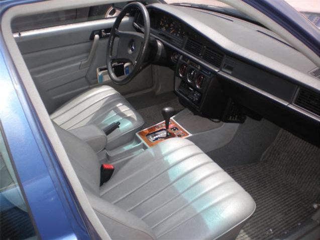 190e 3.JPG