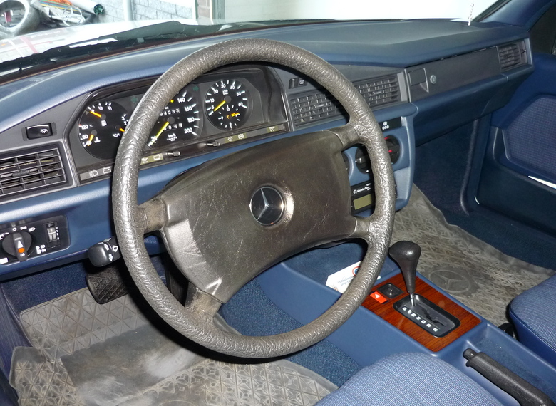 mb190d2.5 II.jpg