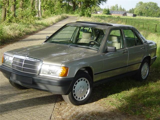 190_e_automaat_bj_1986_2-bf2eada52bb62c1460081e6b97d94f97.jpg