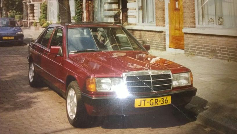 W201 190E.jpg