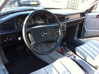 mercedes dashboard.jpg