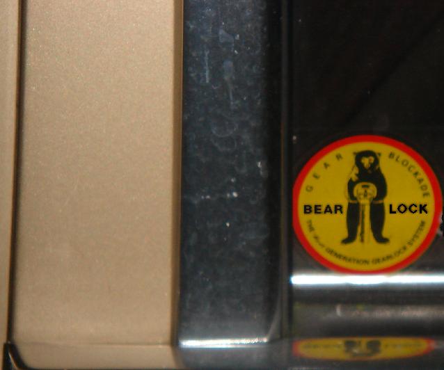 280SE Bearlocksticker.JPG