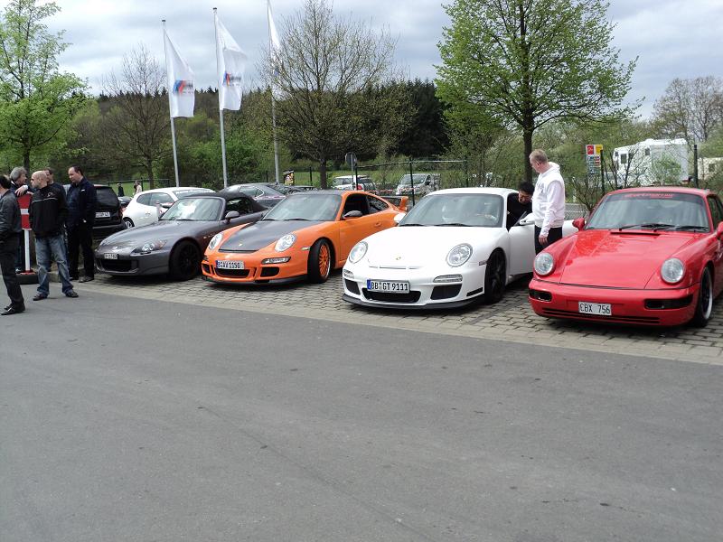 porsches.jpg