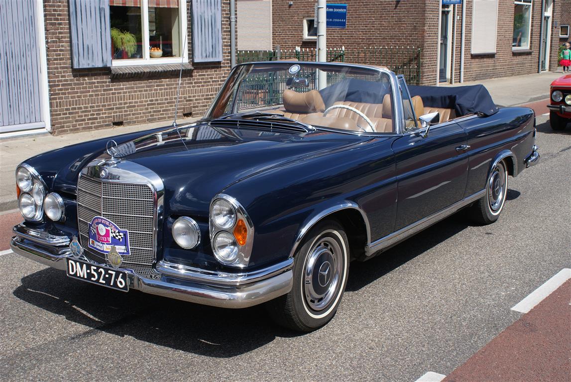 Didam op stelten oldtimershow 2013 005.jpg
