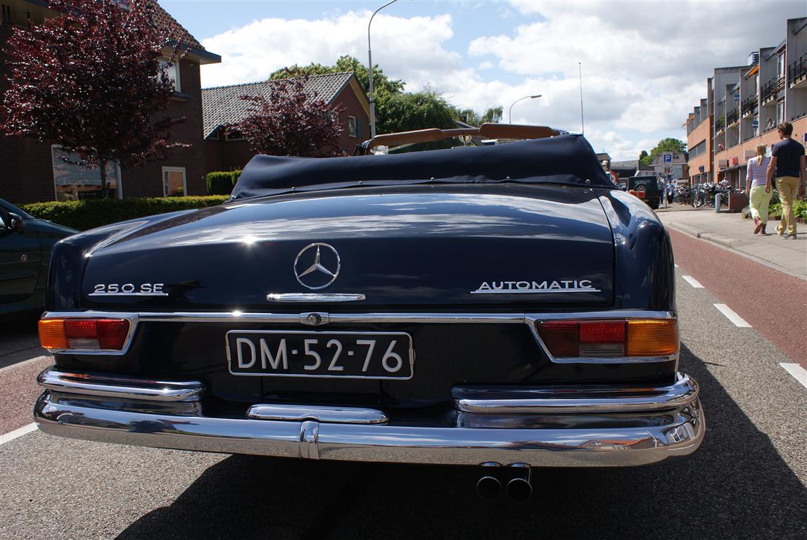 Didam op stelten oldtimershow 2013 007.jpg