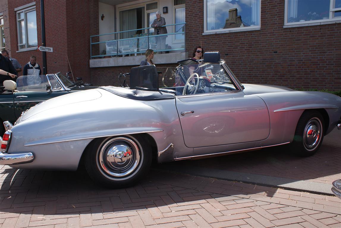 Didam op stelten oldtimershow 2013 026.jpg
