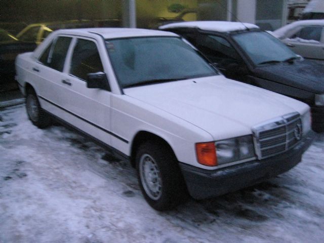 828252_1.jpg