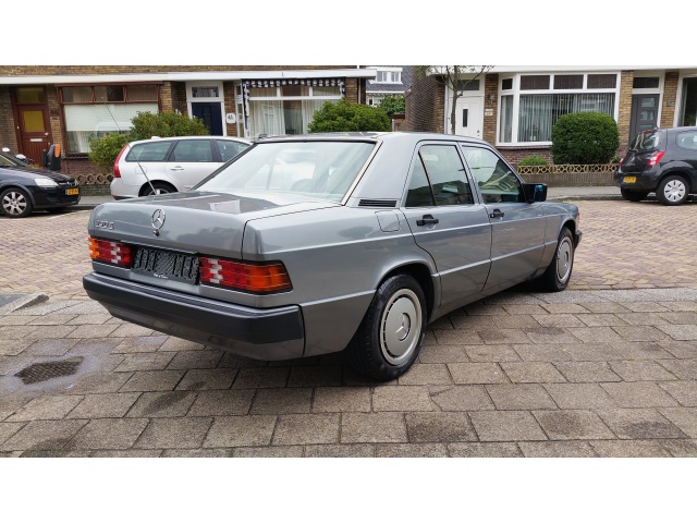 mercedes-benz-190-serie-2-0-e-airco-15013637-6.jpg