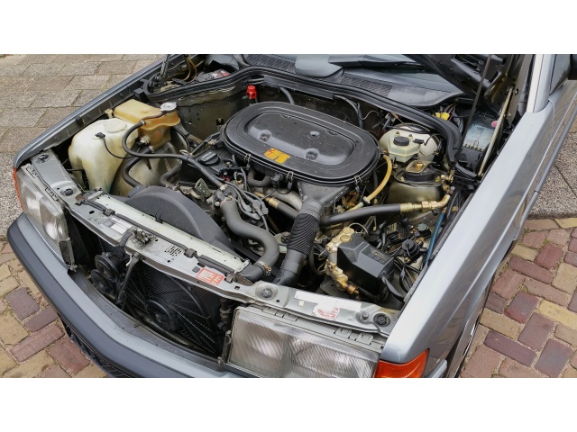 mercedes-benz-190-serie-2-0-e-airco-15013637-8.jpg
