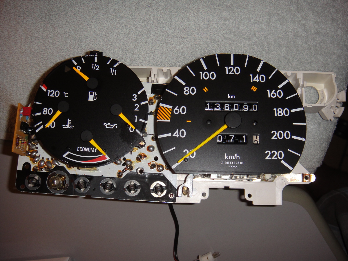 13 combimeter en km teller.jpg