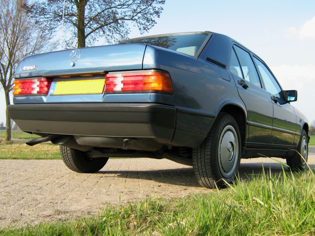 190E-023.JPG