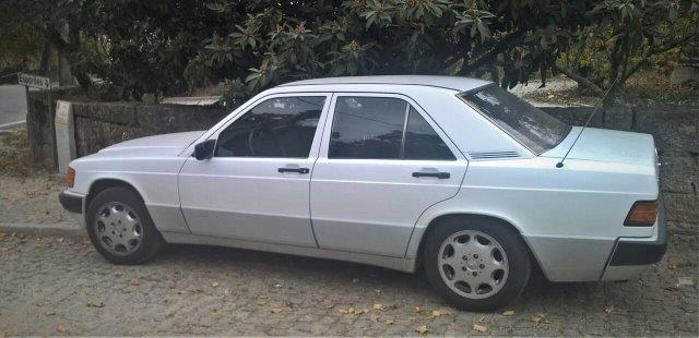 mercedes benz D 190 2 L Diesel zij.jpg
