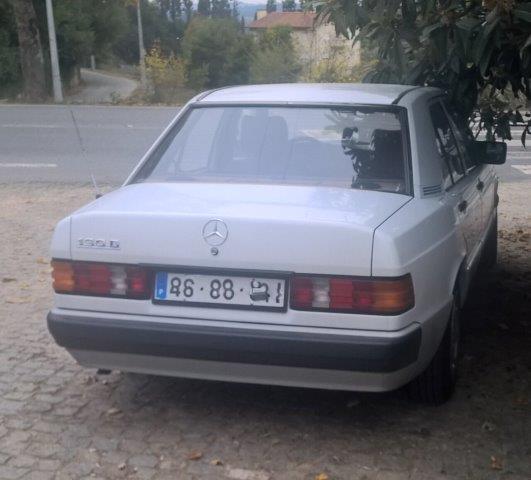 mercedes benz D 190 2 L Diesel achter.jpg