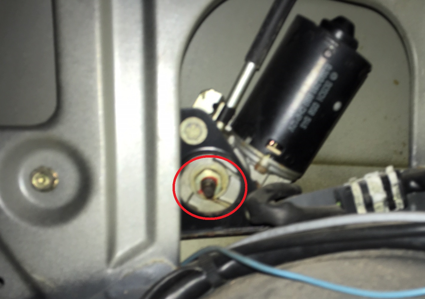 Motor Dak W201 tm BJ 86.jpg