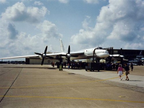 Barksdale_AFB_LA_Russian_19940822_10 (Small).jpg
