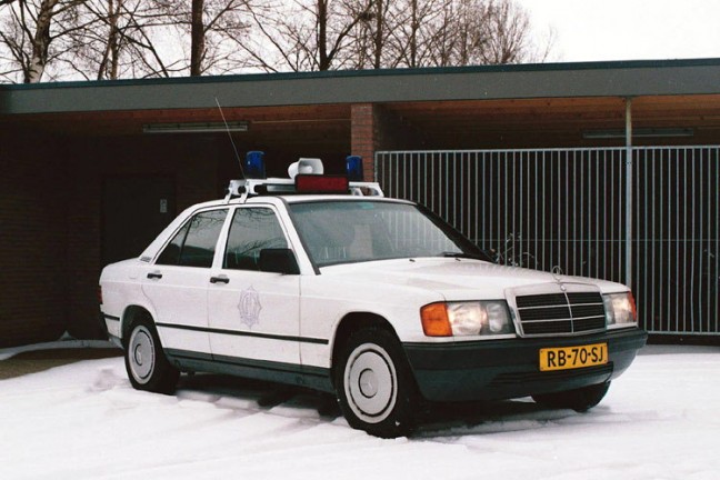 db_1986_Mercedes_Benz_190_D1.jpg